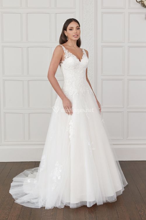 44369, Sincerity Bridal