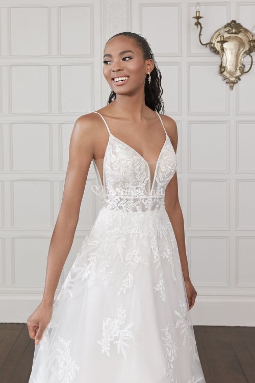 44366, Sincerity Bridal