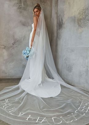 TRULY MADLY DEEPLY LONG VEIL , 325