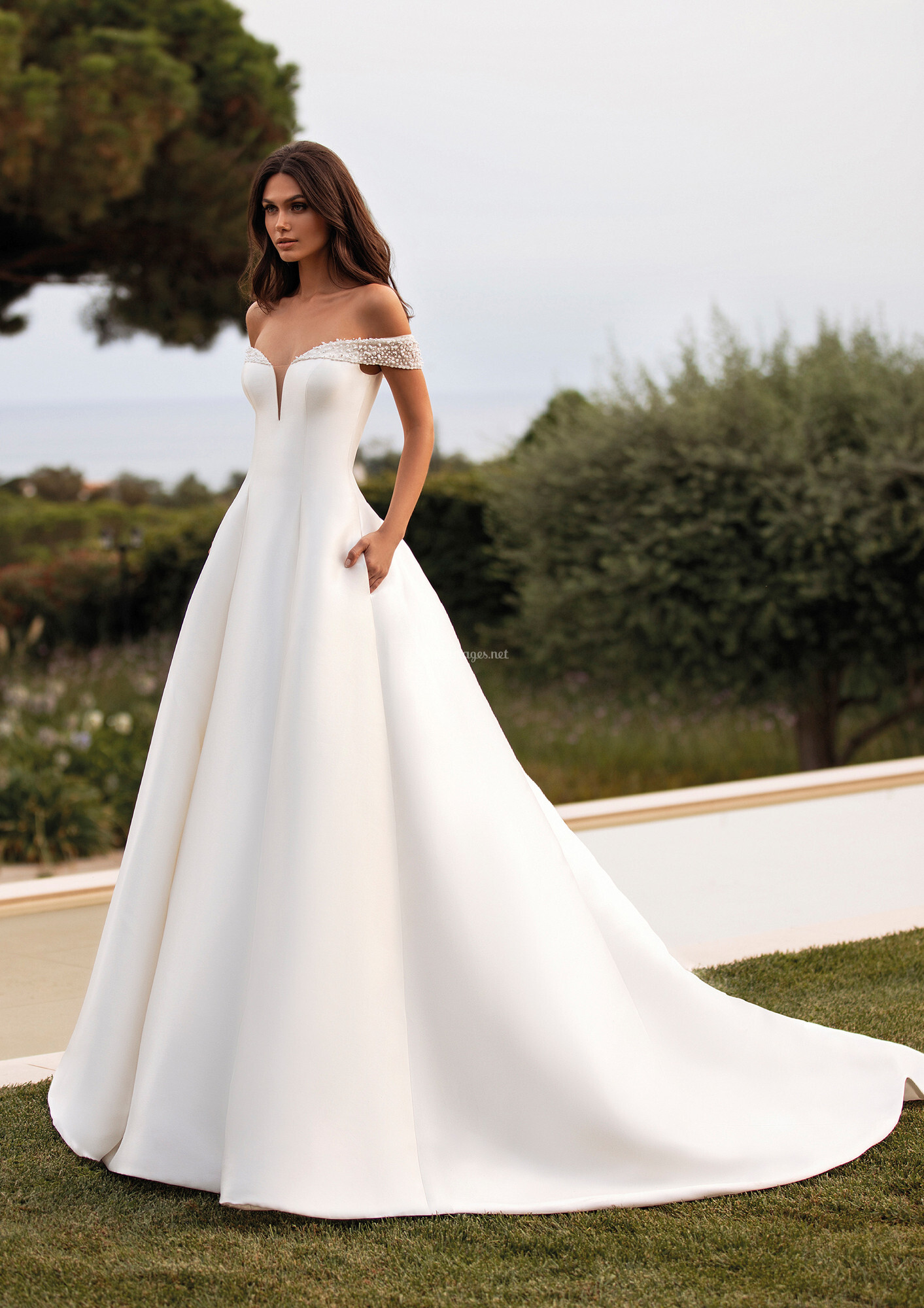 Robes de mariée sur Pronovias - REA - Mariages.net