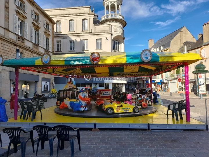 Carrousel Famille Roux