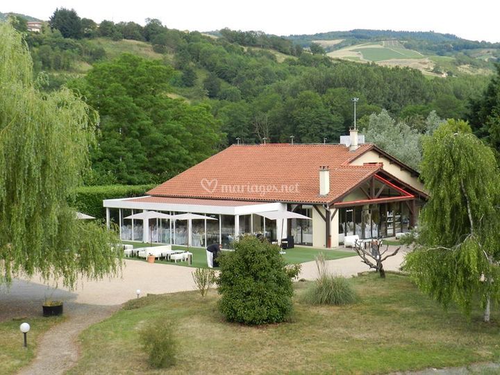 Le Domaine des Pierres Dorées