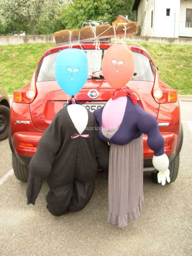 Decoration De Voiture Balai De C S Evenements Attitude Photo 3