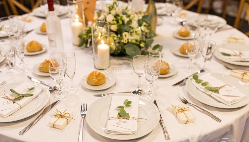 A la Française Weddings