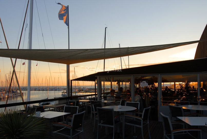 restaurant yacht club pointe rouge