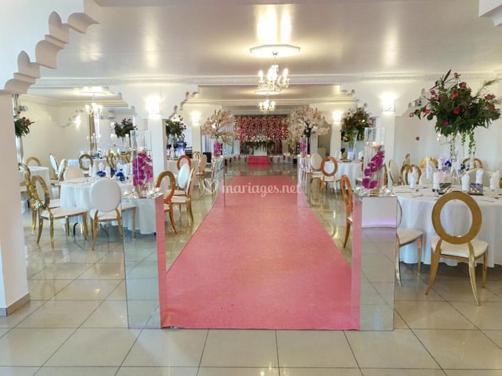Salon Sayana