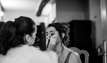 Glam by Manon