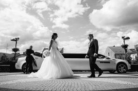 Lux Limousines