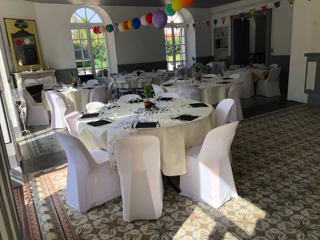 Salle D Anniversaire De Le Castel Du Prieure Photo 45