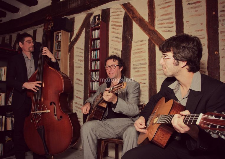Trio Anastazör