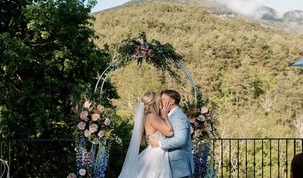 Camille & the cool weddings