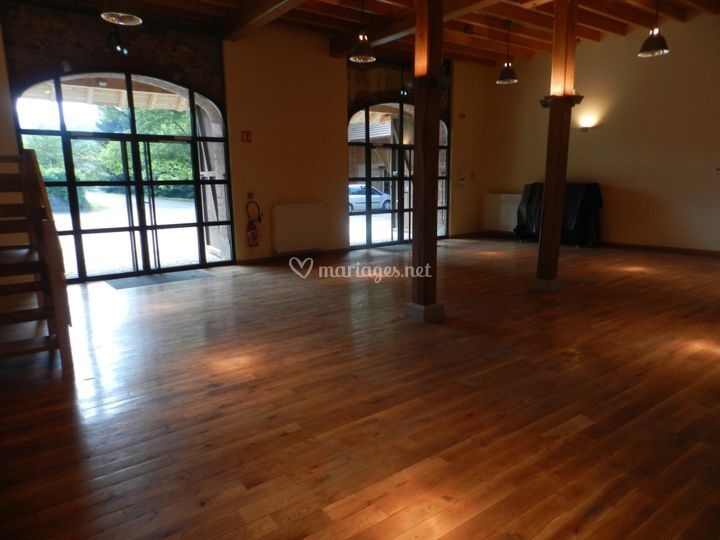 https://cdn0.mariages.net/emp/fotos/7/0/5/2/dscn9666_3_137052.jpg