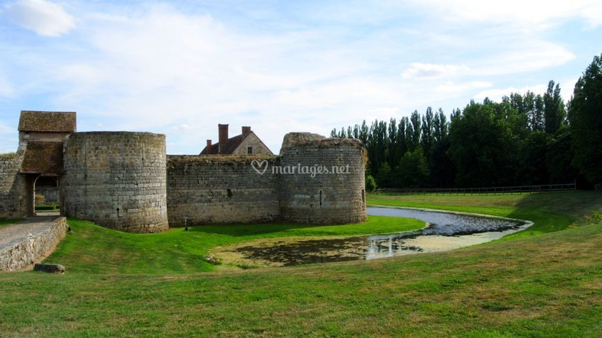 Ch teau De Nesles ch-teau-de-nesles