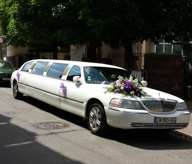 Kris Drive Limousine