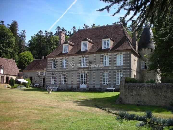 Manoir de Bellegarde