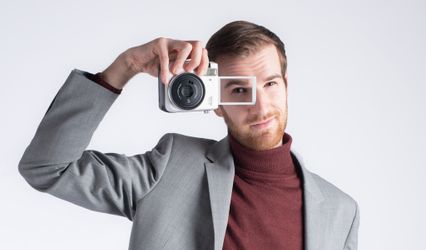 Ugo avec un H - Magicien polaroïd