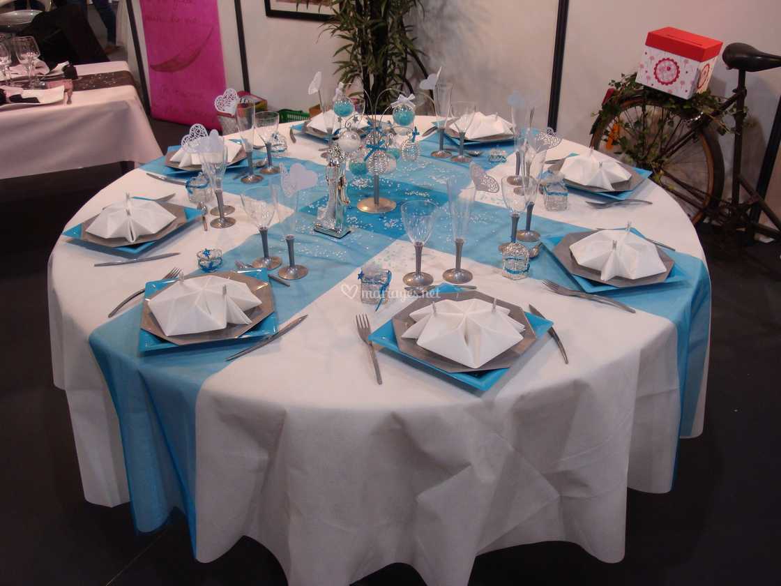 Table De Fete Bleu Et Argent — Lamichaure.Com