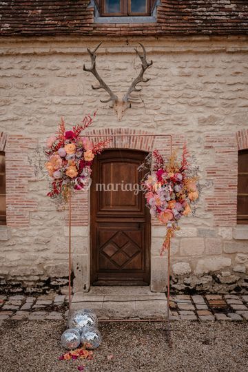 Elise M - Designer floral