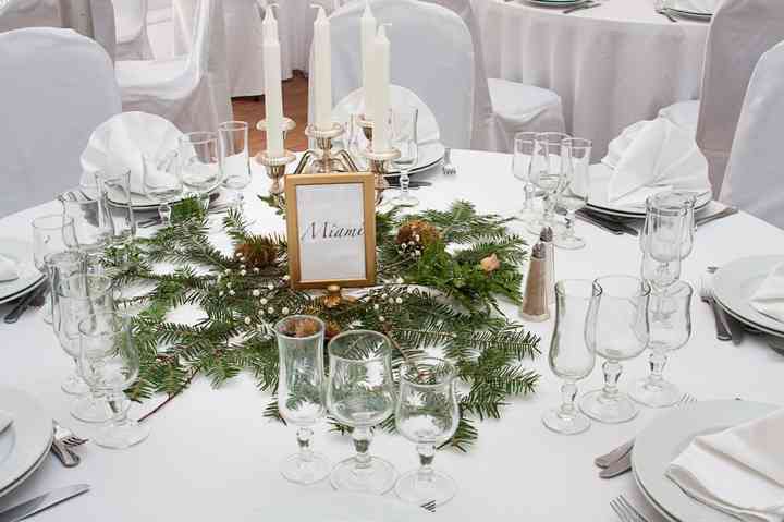 30 Idees Deco Pour Les Mariages D Hiver