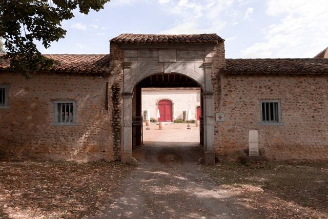 Château Montus 1