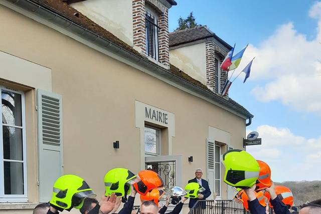 Le mariage de Simon  et Rocher  1