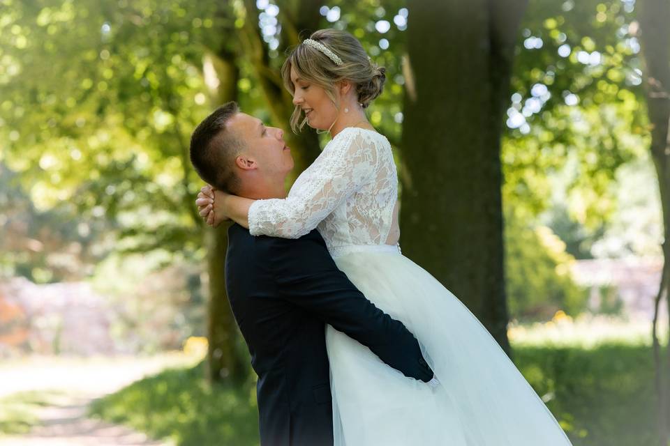 Le mariage de Emeline  et Bastien 