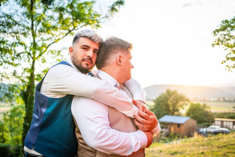 Le mariage de Raphaël et Émilien