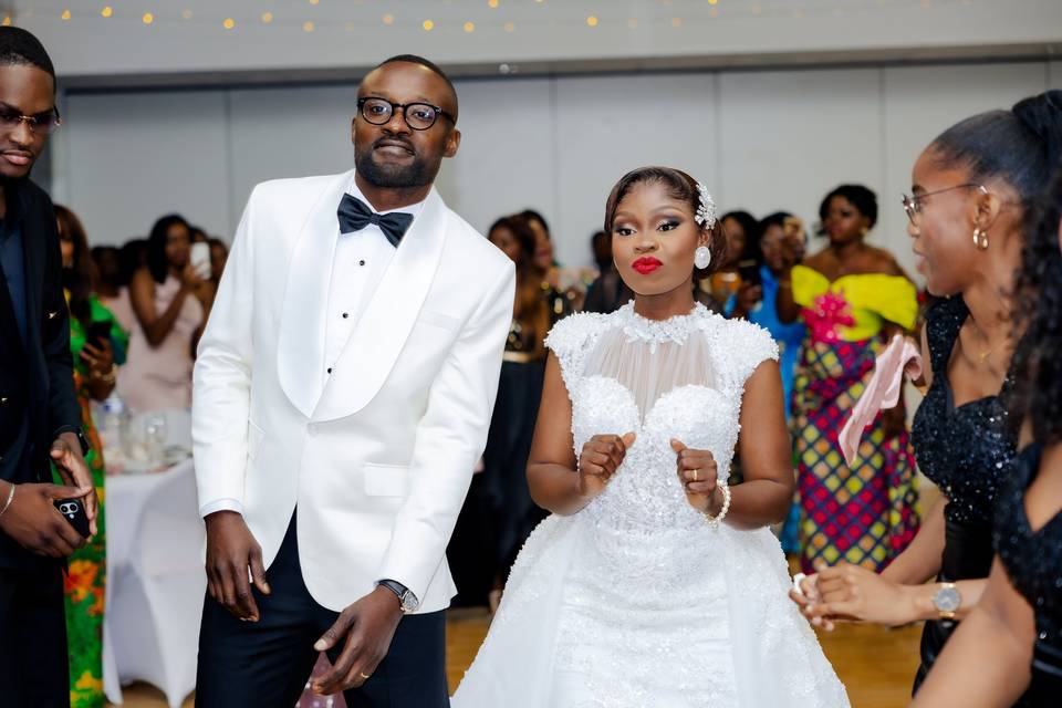 Le mariage de Divine et Lucio
