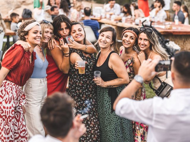 Le mariage de Hugo et Tiphaine à Beaumes-de-Venise, Vaucluse 18