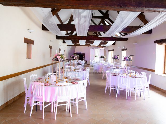 Le mariage de Anthony et Laura à René, Sarthe 36