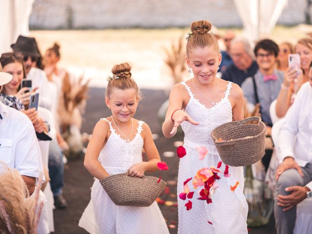 Le mariage de Pierre et Morgane à Vignieu, Isère 25