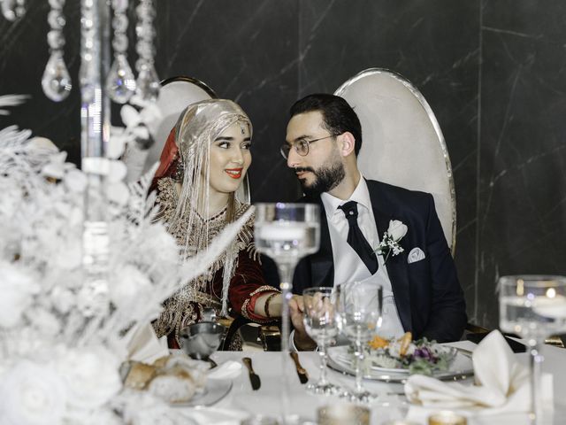 Le mariage de Adem et Lalia à Paris, Paris 9