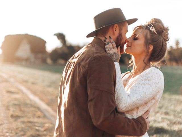 Le mariage de Maxime et Alice à Althen-des-Paluds, Vaucluse 18