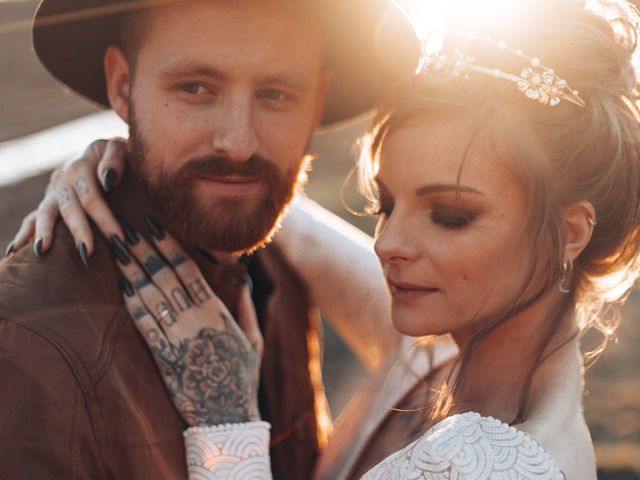 Le mariage de Maxime et Alice à Althen-des-Paluds, Vaucluse 1