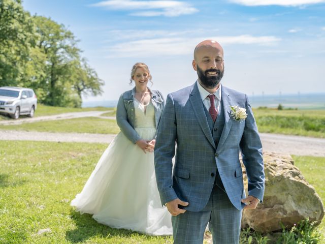 Le mariage de Hugo et Aurélie à Fontaine-Denis-Nuisy, Marne 22