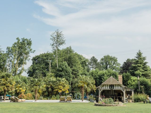 Le mariage de Damien et Eva Flore à Blonville-sur-Mer, Calvados 52