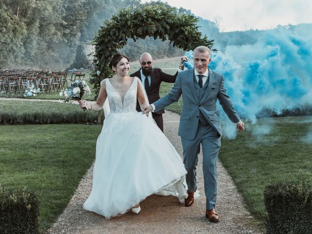 Le mariage de Léo et Laura à Marlieux, Ain 19