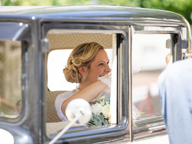 Le mariage de Paulin et Emilie à Autrèche, Indre-et-Loire 9