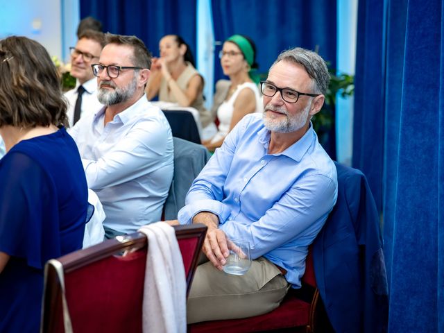 Le mariage de Olivier et Dennis à Rennes, Ille et Vilaine 49