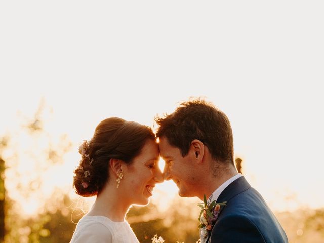 Le mariage de Arnaud et Mathilde à Salignac-Eyvigues, Dordogne 57