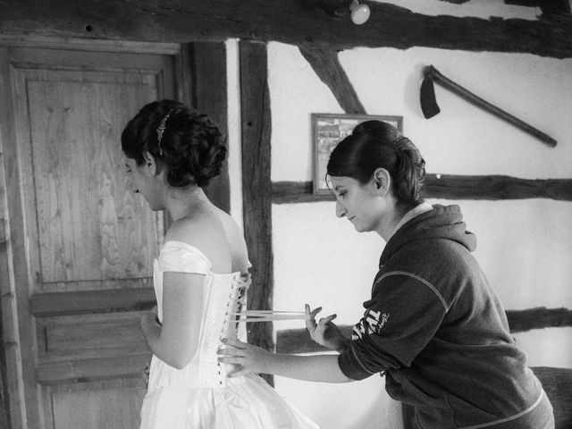 Le mariage de Nicolas et Rebecca à Aubigny-sur-Nère, Cher 4