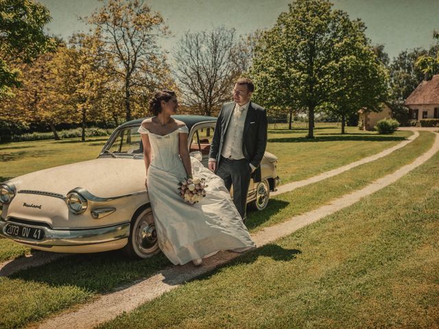 Le mariage de Nicolas et Rebecca à Aubigny-sur-Nère, Cher 12