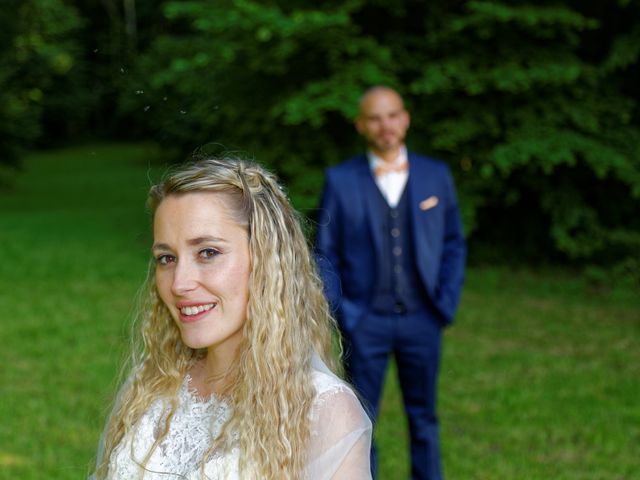 Le mariage de Julien et Amandine à Signy-l&apos;Abbaye, Ardennes 23