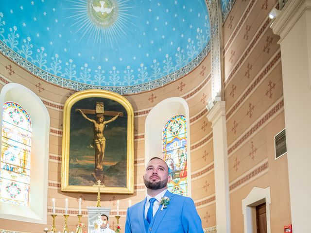 Le mariage de Yohan et Marine à Ternand, Rhône 44