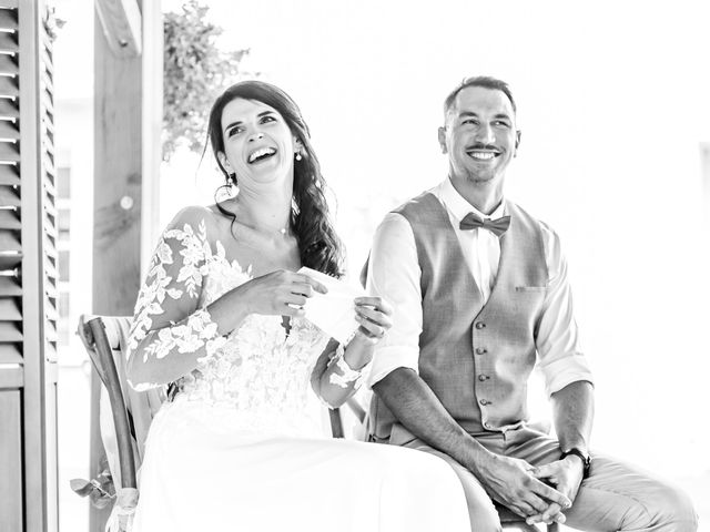 Le mariage de Romain et Amélie à Salt-en-Donzy, Loire 25