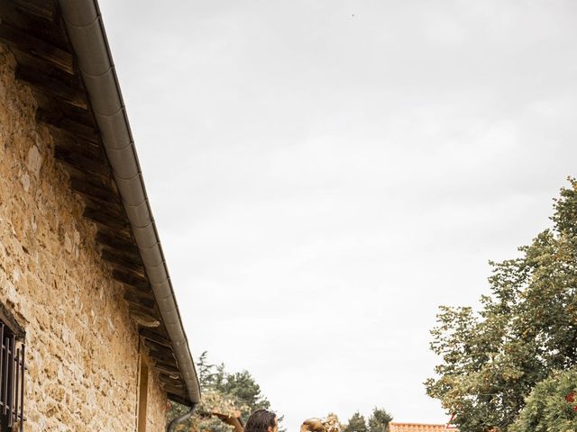 Le mariage de Christian  et Hélène  à Saint-Jean-des-Vignes, Rhône 11