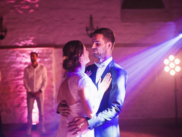 Le mariage de Thomas et Nolwenn à Rennes, Ille et Vilaine 37