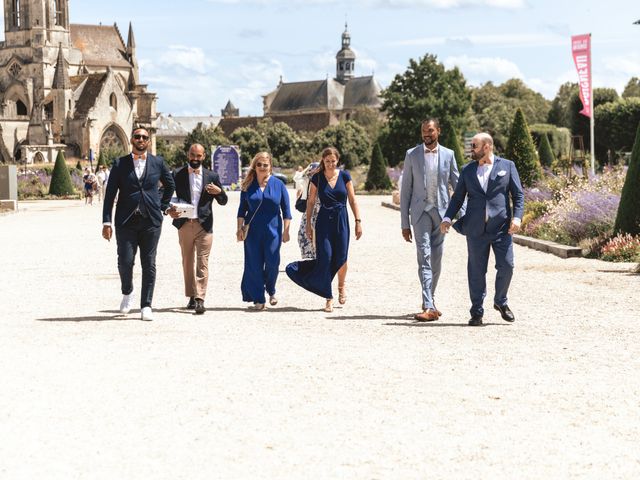 Le mariage de Pierre et Lucie à Caen, Calvados 1