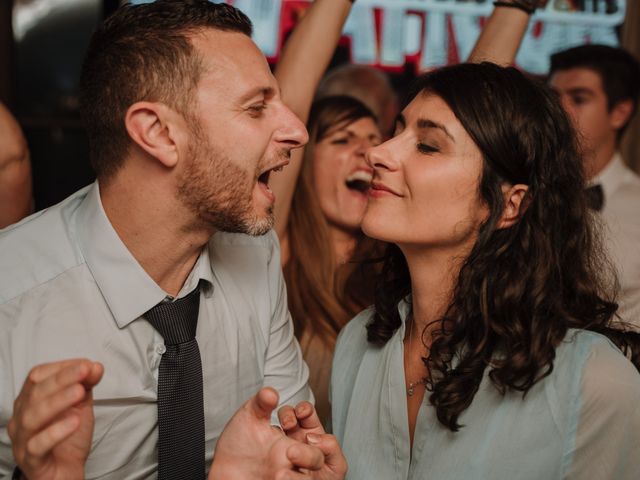 Le mariage de Vincent et Cindy à Mirabeau, Vaucluse 35