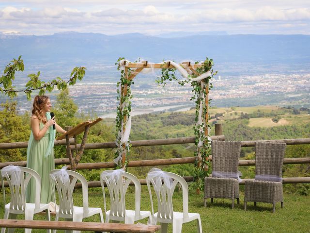 Le mariage de Valentin et Emilie à Saint-Romain-de-Lerps, Ardèche 2